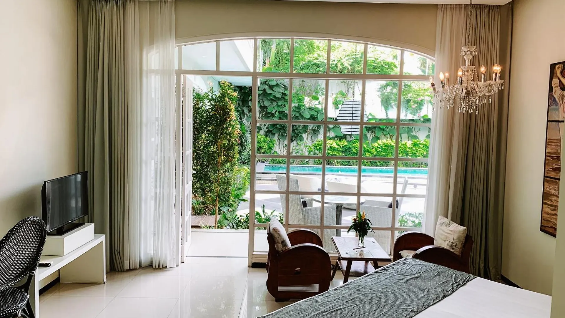 Casa Artista By Kresna Hospitality Hotel Seminyak  Indonesia